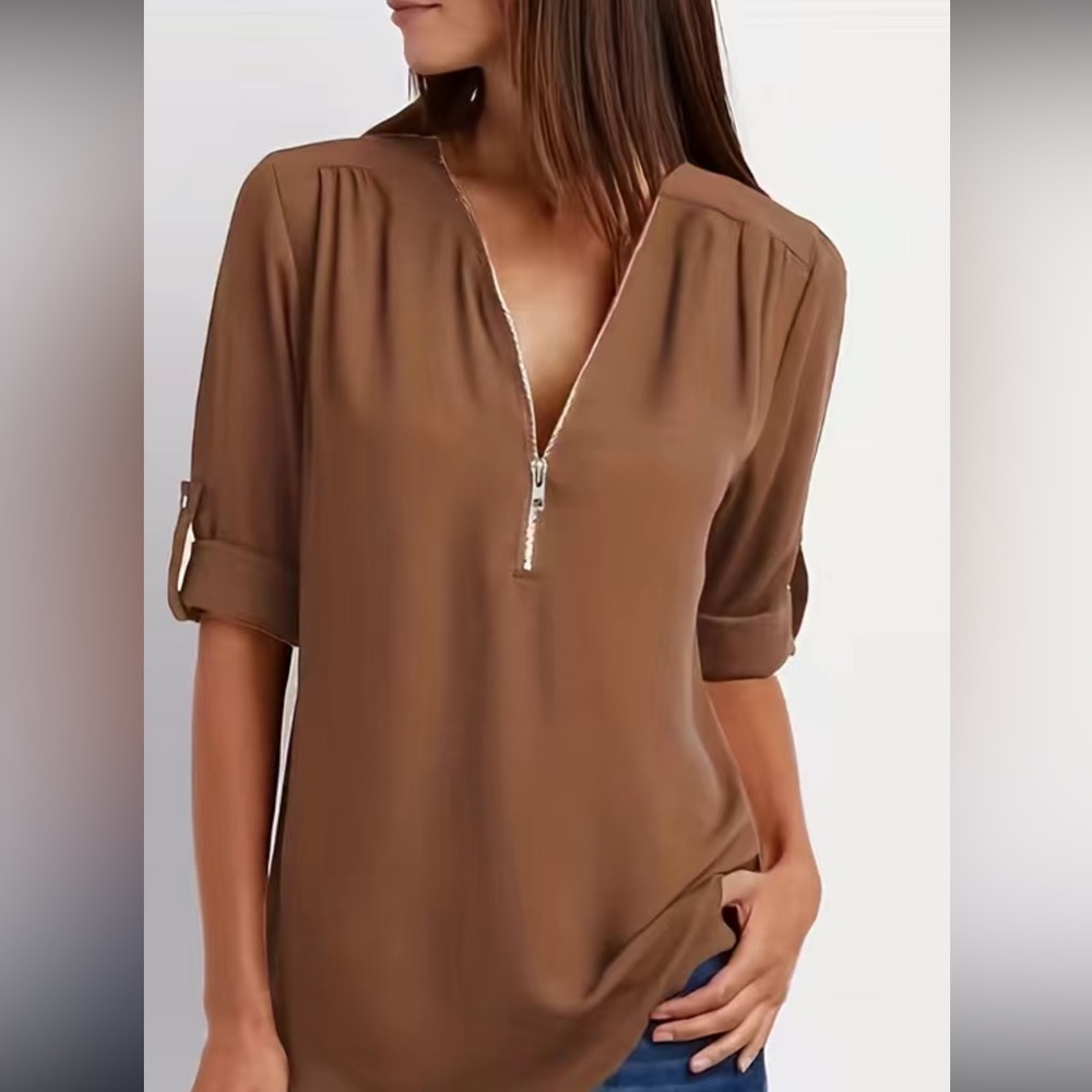 V Neck Mauve-Like Top With Zipper Quarter Ruched Sleeve